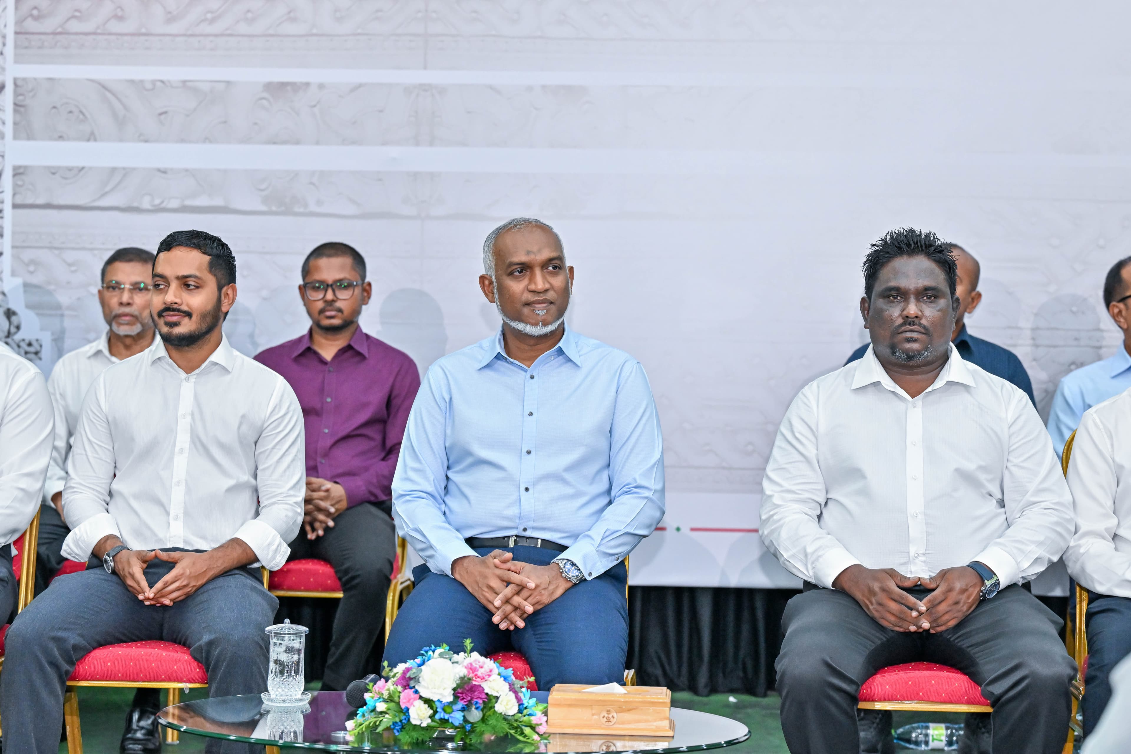 ޓްރެފިކް ޖޫރިމަނާ ފަސޭހަގޮތަކަށް ބަހާލައިގެން ދެއްކުމަށް 1،000 މީހުންނާއެކު ސަރުކާރުން އެގްރީމަންޓް ހަދާފައިވޭ: ރައީސް