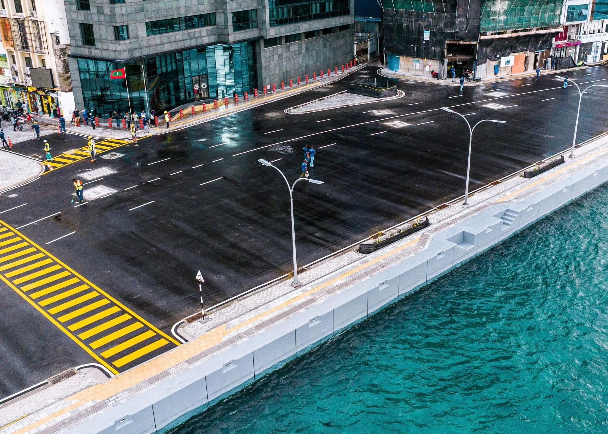 ބޭރު މަގުގައި ތަރައްގީ ކުރާ ބައިގެ ފުރަތަމަ ބައި ހުޅުވައިފި، ވަރަށް ޗާލު